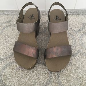 Corkys platform sandal